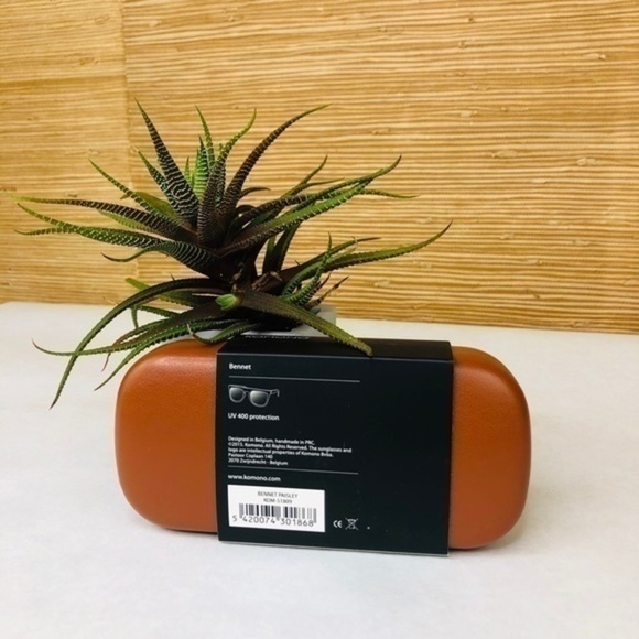 KOMONO Sunglasses Black Gray NEW - Picture 4 of 12